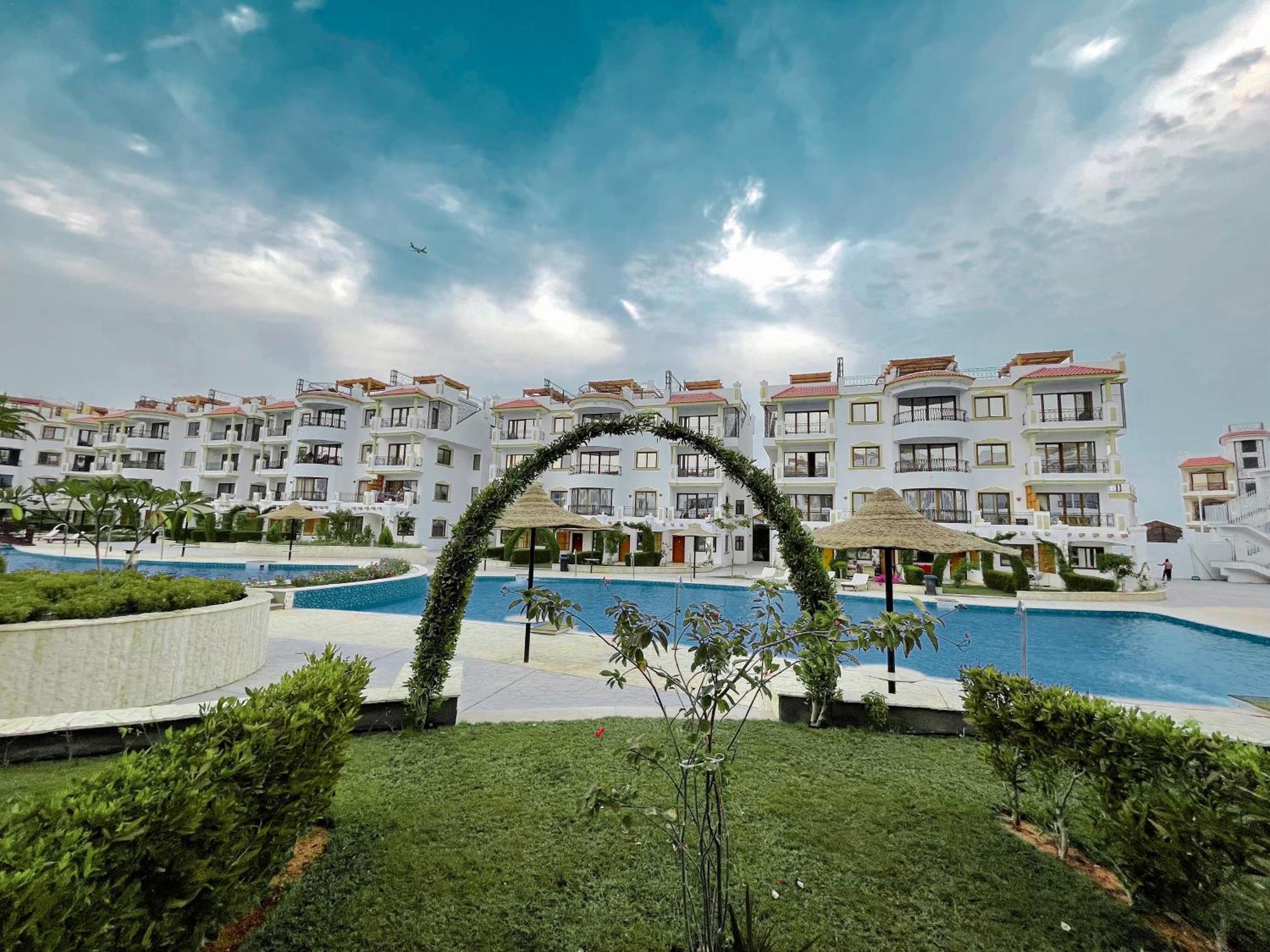 Sharm Hills Aqua Park Resort Eksteriør bilde