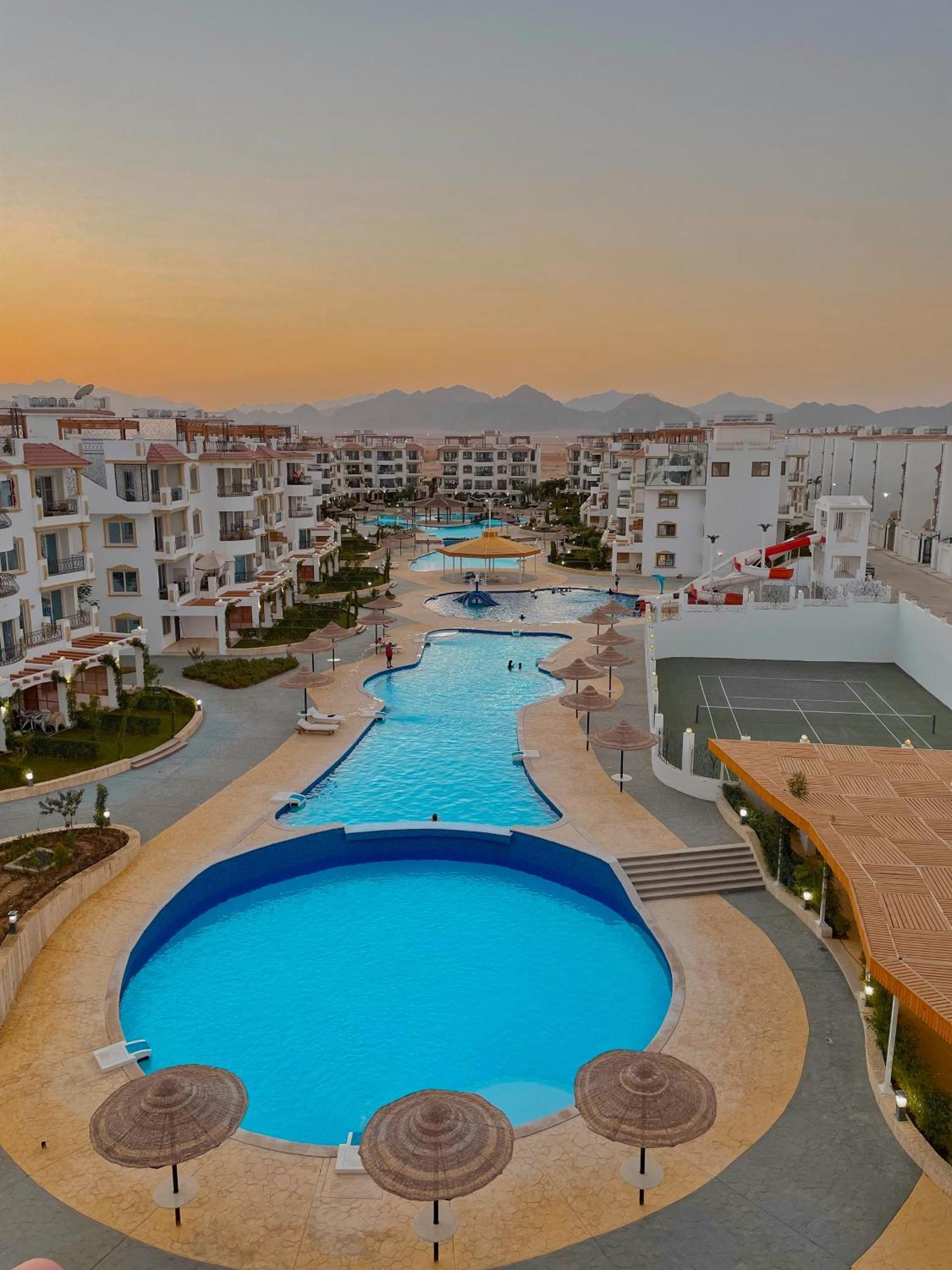 Sharm Hills Aqua Park Resort Eksteriør bilde